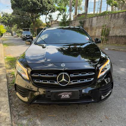 MERCEDES-BENZ GLA 250 2.0 CGI GASOLINA SPORT 7G-DCT